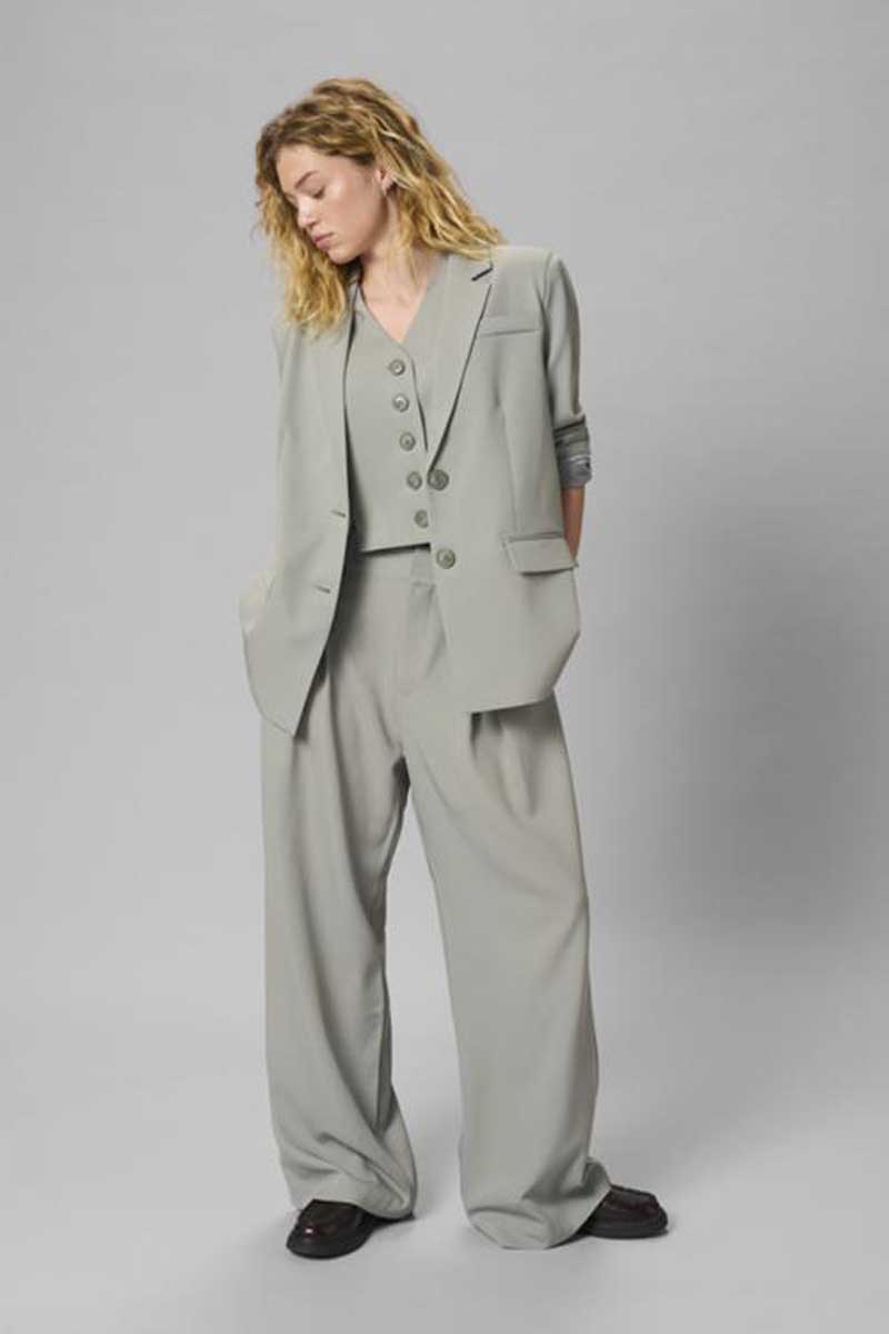 DisaMW Emmy Blazer