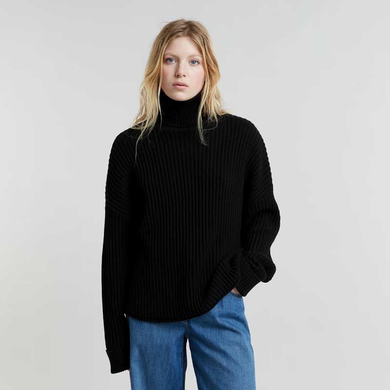 Loose Turtle Knitted Sweater