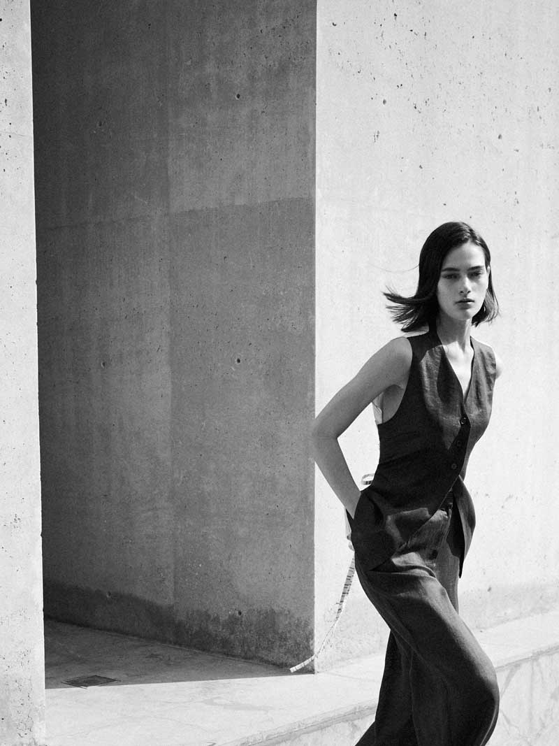 Milla Long Vest